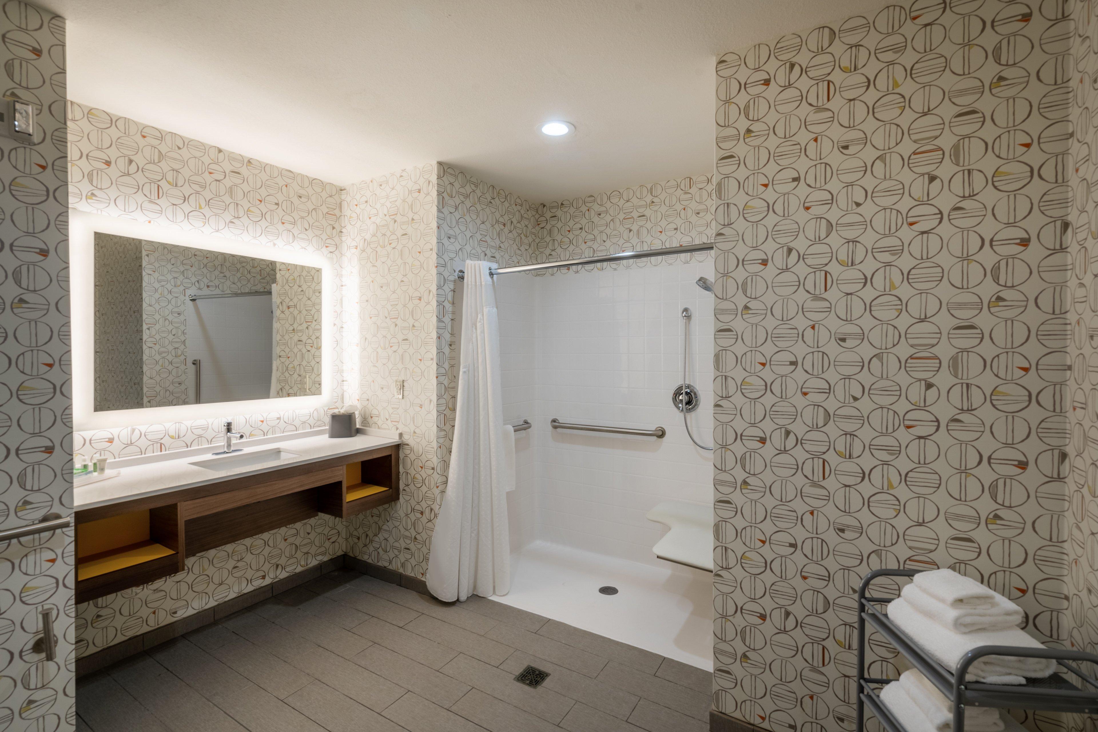 Holiday Inn & Suites Memphis Southeast-Germantown By Ihg Exterior photo
